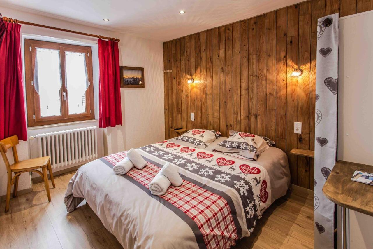 Auberge Le Vieux Chaillol Saint-Michel-de-Chaillol Esterno foto